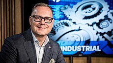 Hostem podcastu Industrial je Kamil ermák, generální editel spolenosti EZ...