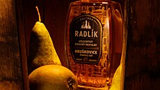 Vítzná Hrukovice z dubového sudu od Palírny Radlík (íjen 2024).