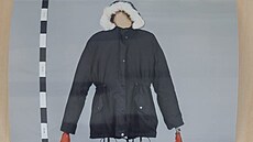 Kriminalisté zajistili bundu, ve které bylo miminko nalezené v popelnici v Ústí...