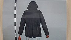 Kriminalisté zajistili bundu, ve které bylo miminko nalezené v popelnici v Ústí...