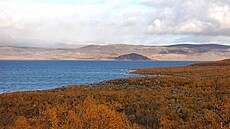 Úchvatné scenérie p�i cest� z leti�t� v Tromsø do vesnice Nikkaluokta