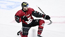 Tomá� Hyka ze Sparty se raduje z gólu.