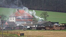 Pokud nedodr�íte základní pravidla nastavení a údr�by kamen, kou�ovodu i...