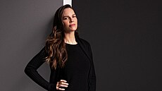 Hilary Swanková (duben 2024)
