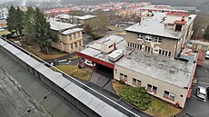 Pavilon G (vpravo v pop�edí) a dnes u� zbouraný pavilon K (vlevo vedle) v...