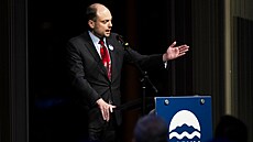 Na konferenci vystoupil kritik ruského re�imu Vladimir Kara-Murza. (13. �íjna...