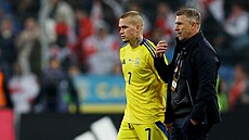 Ukrajinská star Mychajlo Mudryk s reprezentaním trenérem Sergijem Rebrovem.