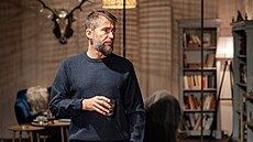 Boek Slezáek bhem zkouek inscenace Narozeniny v Divadle Mír (11. íjna 2024)