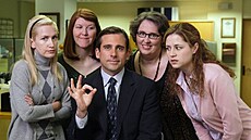 Angela Kinseyová, Kate Flanneryová, Steve Carell, Phyllis Smithová a Jenna...