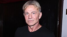 Martin Maxa na ktu videoklipu Who Is What zpvaky Heather (9. íjna 2024)