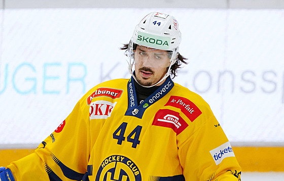 Mat�j Stránský v dresu Davosu