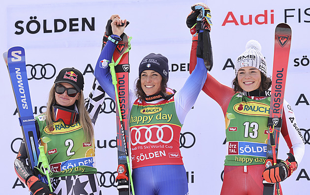 Obří slalom v Söldenu ovládla Brignoneová, Shiffrinová skončila pátá