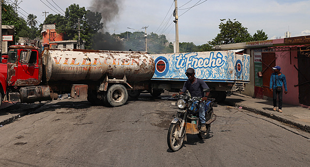 Uhranuli mi dítě, tvrdil šéf gangu. Na Haiti zabili na 200 lidí kvůli „čarodějnictví“