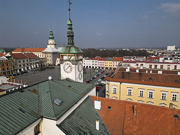Tři hodiny hádek a obavy ze soudních sporů. Kroměříž schválila územní plán
