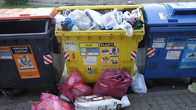 Zlohovn PET lahv a plechovek na Slovensku: inspirace pro esko