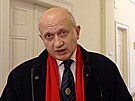 Obalovaný Vladimír Gergel u Mstského soudu v Praze (25. íjna 2024)