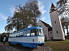 Star tramvaj T3 nov stoj u kostela  sv. Antonna Padunskho v...