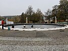 Zpvajc fontna v Marinskch Lznch prochz kompletn rekonstrukc. (18....