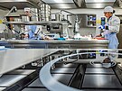 Kucha�sk� a cukr��sk� u�ili�t� v L�zn�ch B�lohrad� m� nejmodern�j�� vybaven�.
