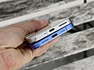 Apple iPhone 16 a Google Pixel 9