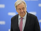 Generální tajemník OSN António Guterres se na záv�r summitu rozvíjejících se...