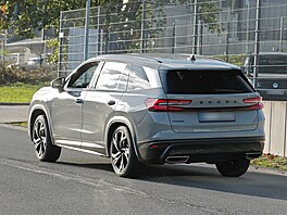 Prototyp �kody Kodiaq RS druhé generace p�i testech