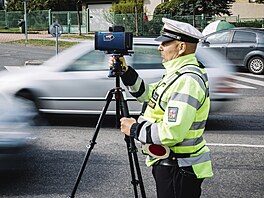 Policisté tvrdí, �e p�i protestu nebudou vybírat pokuty za mén� záva�né...