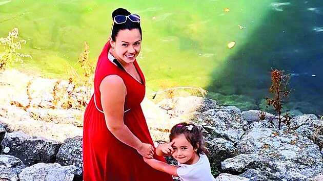 P�ed prom�nou m�la Hana p�es 80 kilogram�.