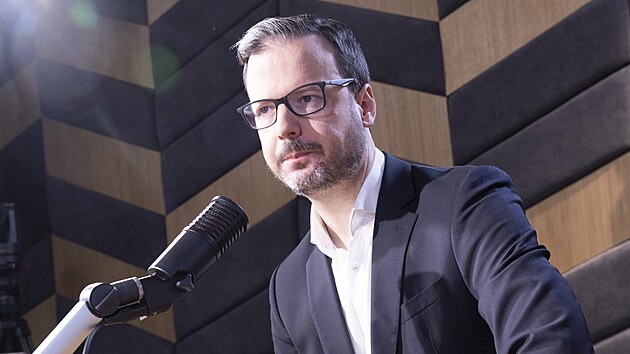 Hostem pořadu Rozstřel je Jan Procházka, partner a vedoucí pracovněprávního týmu Deloitte Legal.