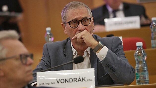 Exhejtman Ivo Vondrk (STAN + Osobnosti pro kraj) se zejm stane nejvtm...