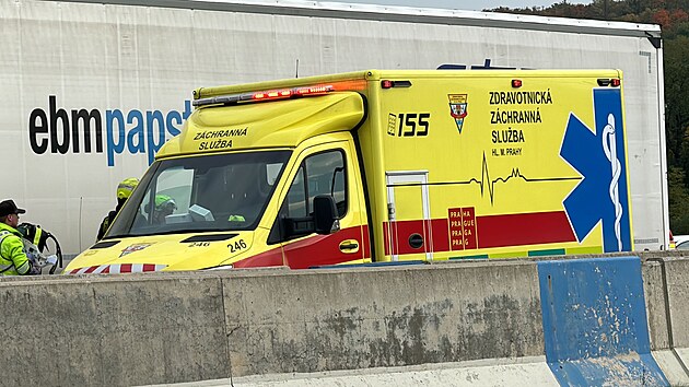 Na praskm okruhu ve smru na D5 se ve tvrtek ped polednem srazily ti nkladn automobily. . (24. jna 2024)