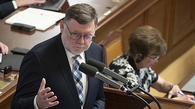Ministr financ Zbynk Stanjura z ODS pi projednvn nvrhu sttnho rozpotu na pt rok ve Snmovn