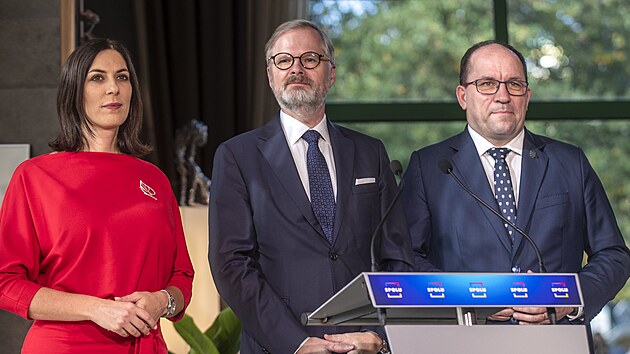 Podpis memoranda o spolupr�ci ODS, KDU-�SL a TOP 09 ve volb�ch do Sn�movny v p��t�m roce