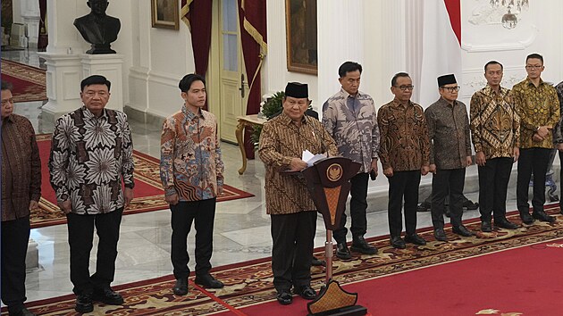 Indon�sk� prezident Prabowo Subianto slo�il novou vl�du. (20. ��jna 2024)