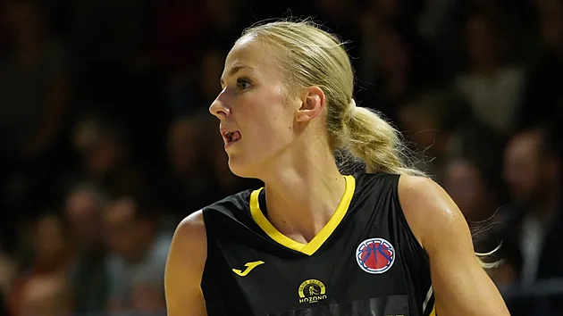 Petra Holensk v dresu panlskho Jairisu