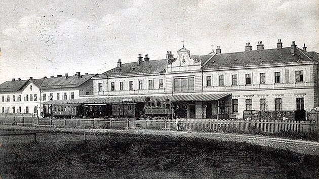 N�dra�� Brunt�l na dobov� pohlednici