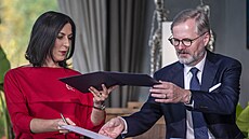 Podpis memoranda o spolupráci ODS, KDU-SL a TOP 09 ve volbách do Snmovny v...