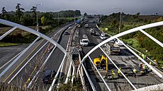 Na Pra�ském okruhu ve sm�ru na leti�t� u Lochkovského tunelu pokra�ovala...