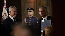 Prezident Petr Pavel ocenil herce Ivana Trojana. (28. �íjna 2024)