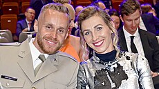 Otpa Jakub Vadlejch s manelkou na vyhláení ankety Sportovec roku 2023...