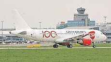 Poslední let. Stroj do Prahy dorazí z Paíe.