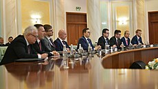 Ministr zahrani�ních v�cí Jan Lipavský s delegací na jednání v Astan� (21....