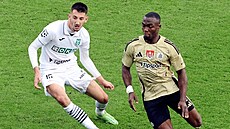 Stoper karvinských fotbalist� Luká� Endl, který poprvé nastoupil v základní...