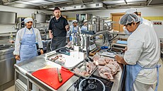 Kucha�ské a cukrá�ské u�ili�t� v Lázních B�lohrad� má nejmodern�j�í vybavení.