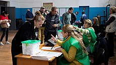 Ve vesnici Zemo Alvani v Gruzii volí do parlamentu. Výsledky rozhodnou o...