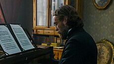 Václav Neu�il ve filmu Smetana (2024)