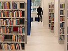 Knihovna se otevela po zhruba deseti mscch, kdy fungovala v omezenm reimu...