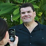 Desetilet� Sophia Kahnov� fot� sv�ho otce, podnikatele Philippa Kahna (2007)