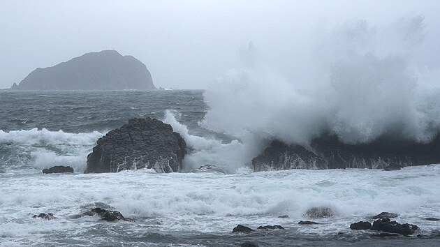 Tchaj-wan se p�ipravuje na p��chod bou�e Kong-rey, kter� by se mohla zformovat a� v supertajfun. (30. ��jna 2024)