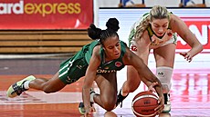 Pamela-Therese Effangova (vlevo) ze Sportivy a Petra Malíková z KP Brno.